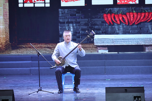 陕北说书《杨七郎打擂》.jpg